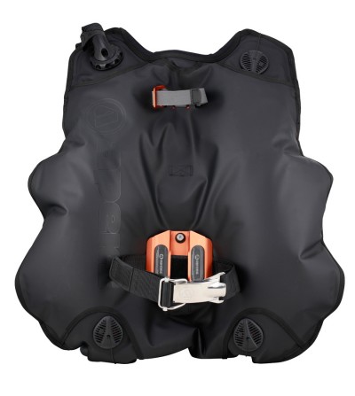 Le Gilet stabilisateur Apeks Exotec est une révolution en matière de confort de plongée, de fonctionnalité et de séduction.