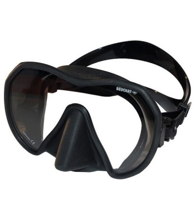 Masque Monoverre Beuchat Maxlux à petit volume en silicone pour la chasse sous-marine, la plongée & le snorkeling - noir