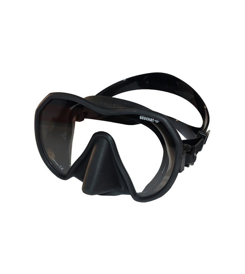 Masque Monoverre Beuchat Maxlux à petit volume en silicone pour la chasse sous-marine, la plongée & le snorkeling - noir